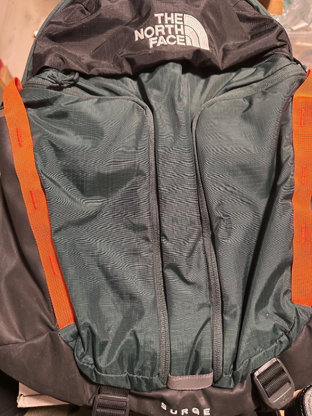 The North Face Surge - dark sage green/red orange backpack